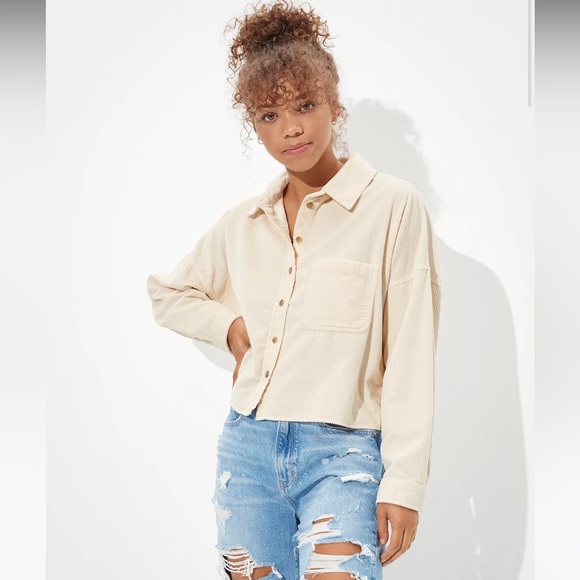 American Eagle Outfitters Tops - American Eagle Cropped Corduroy Button Up Shirt